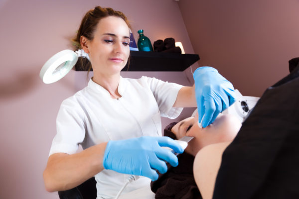 Esthetician Education: What Does It Take to Get In?