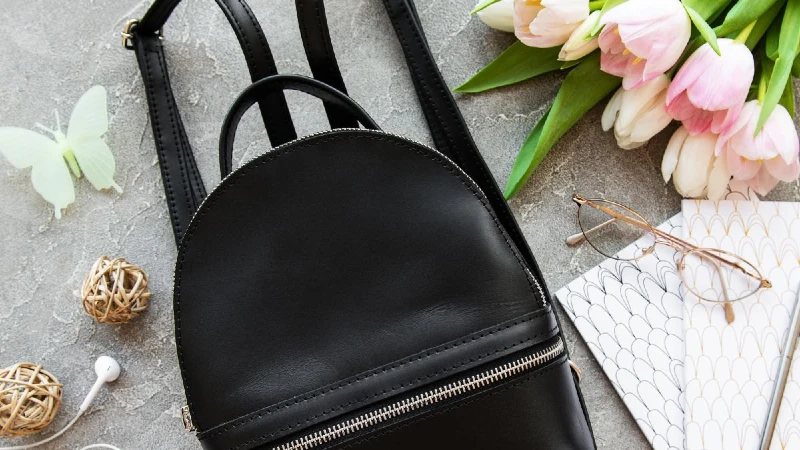 Leather Backpacks A Feminine Touch Steal The Style